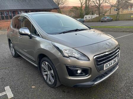 PEUGEOT 3008 1.6 HDi Allure